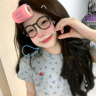 小姑娘艾萝依封面